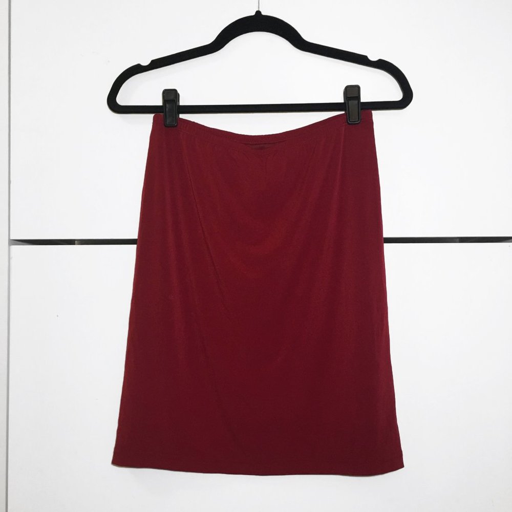 Red Skirt - Picture 2 of 3